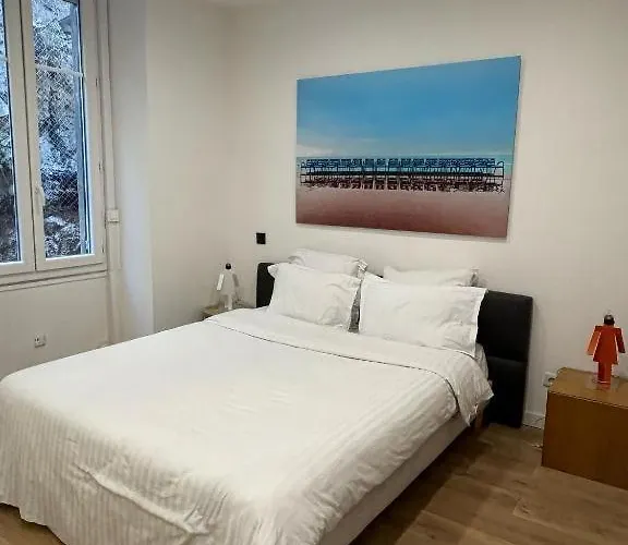 3p Port Sea View מלון דירות 3*