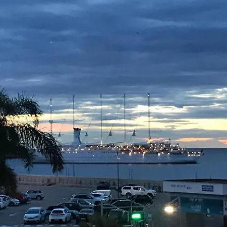 3p Port Sea View Nice